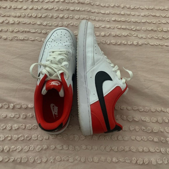 Nike court vision LO white/black university red - Picture 2 of 5